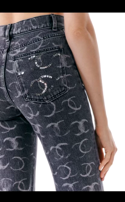 Chanel 23-2024 NEW TAGS LIGHT BLACK CC LOGO JEANS PANTS CC Chanel 23-2024 NEW TAGS LIGHT BLACK CC LOGO JEANS PANTS CC