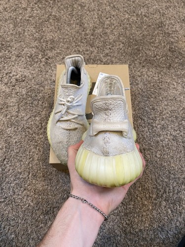Size 8.5 - adidas Yeezy Boost 350 V2 Low Cream White / Triple White - Picture 6 of 10