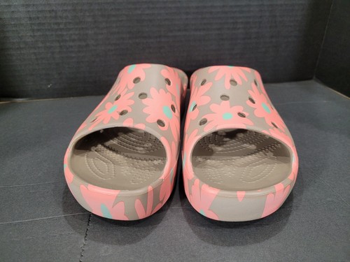 Women’s Open Toe Crocs Size 1 Classic Retro Resort Floral Mushroom/pink NICE NEW - Picture 2 of 8
