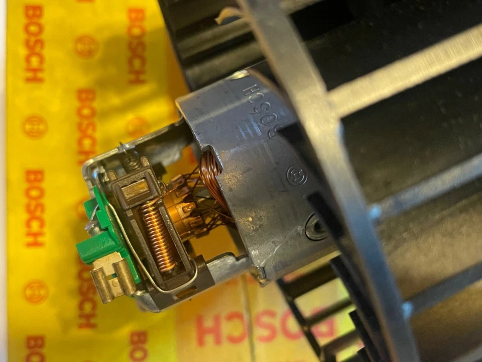 Mercedes OEM BOSCH Heater Blower Motor Fan Assembly NEW - Image 4 of 4