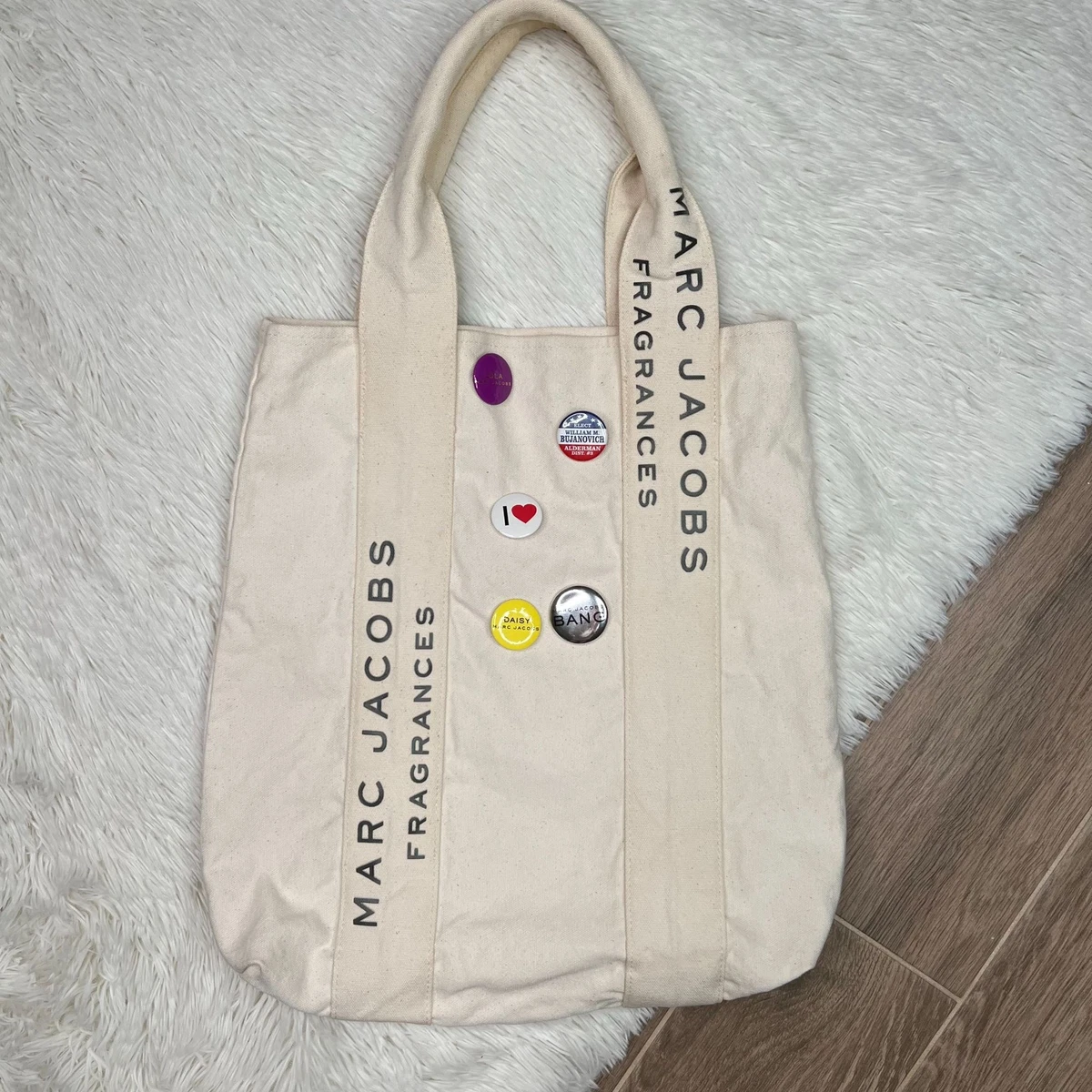 Marc jacobs fragrance bag discount