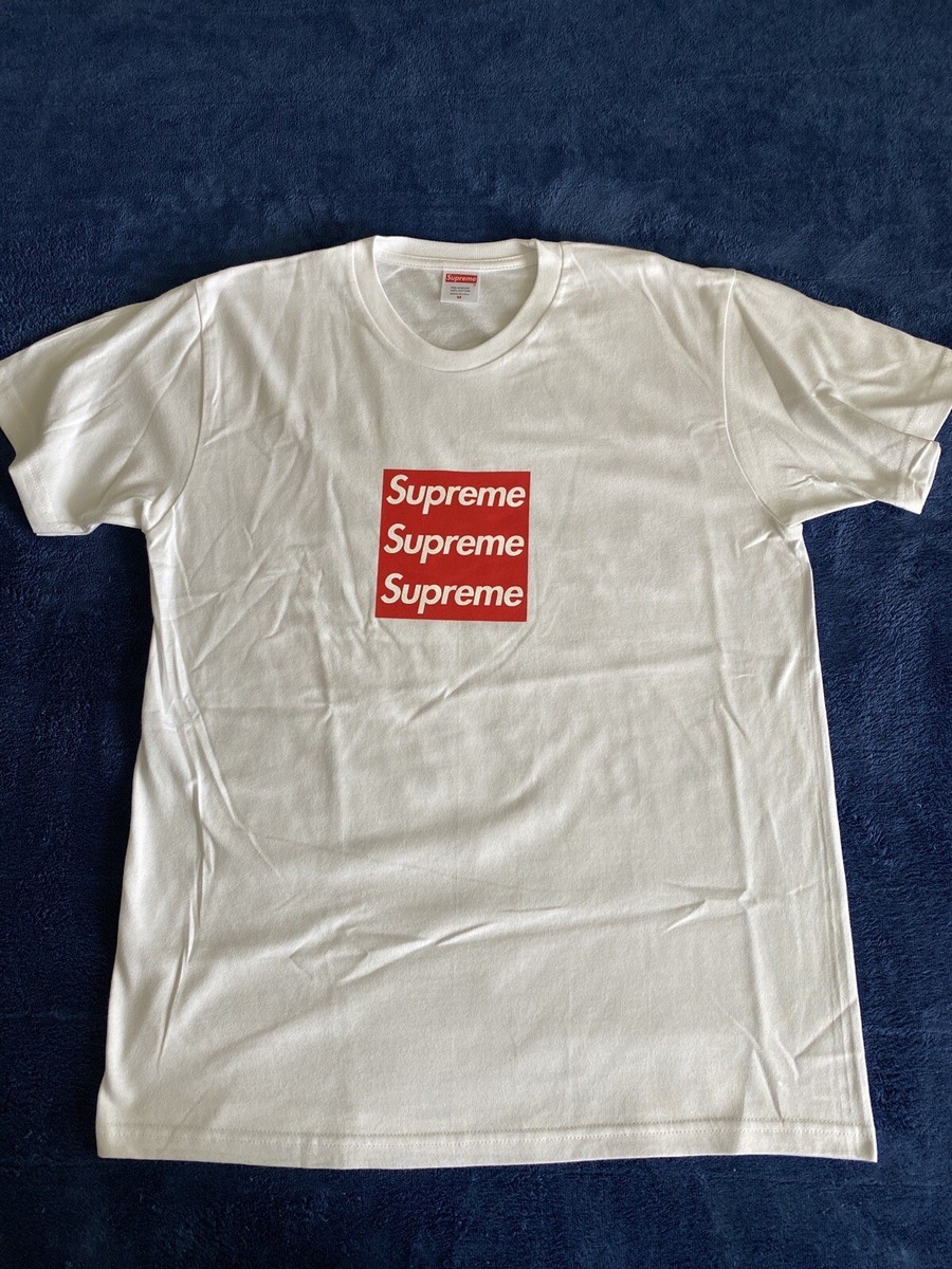 ASSPIZZA (2021) 730 Supreme Triple Red Box Logo White T-Shirt Size