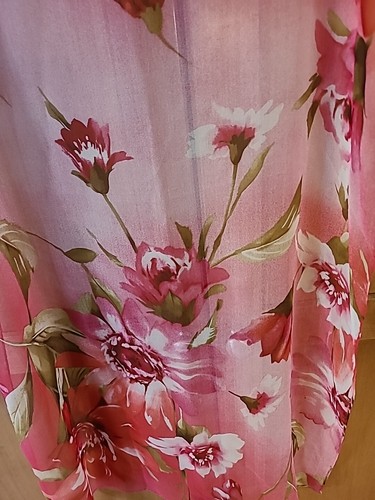 Adrienne Landau Studio* Sheer Floral Pink Accent Scarf*100%Silk*#62720* (20x68) - Picture 5 of 5