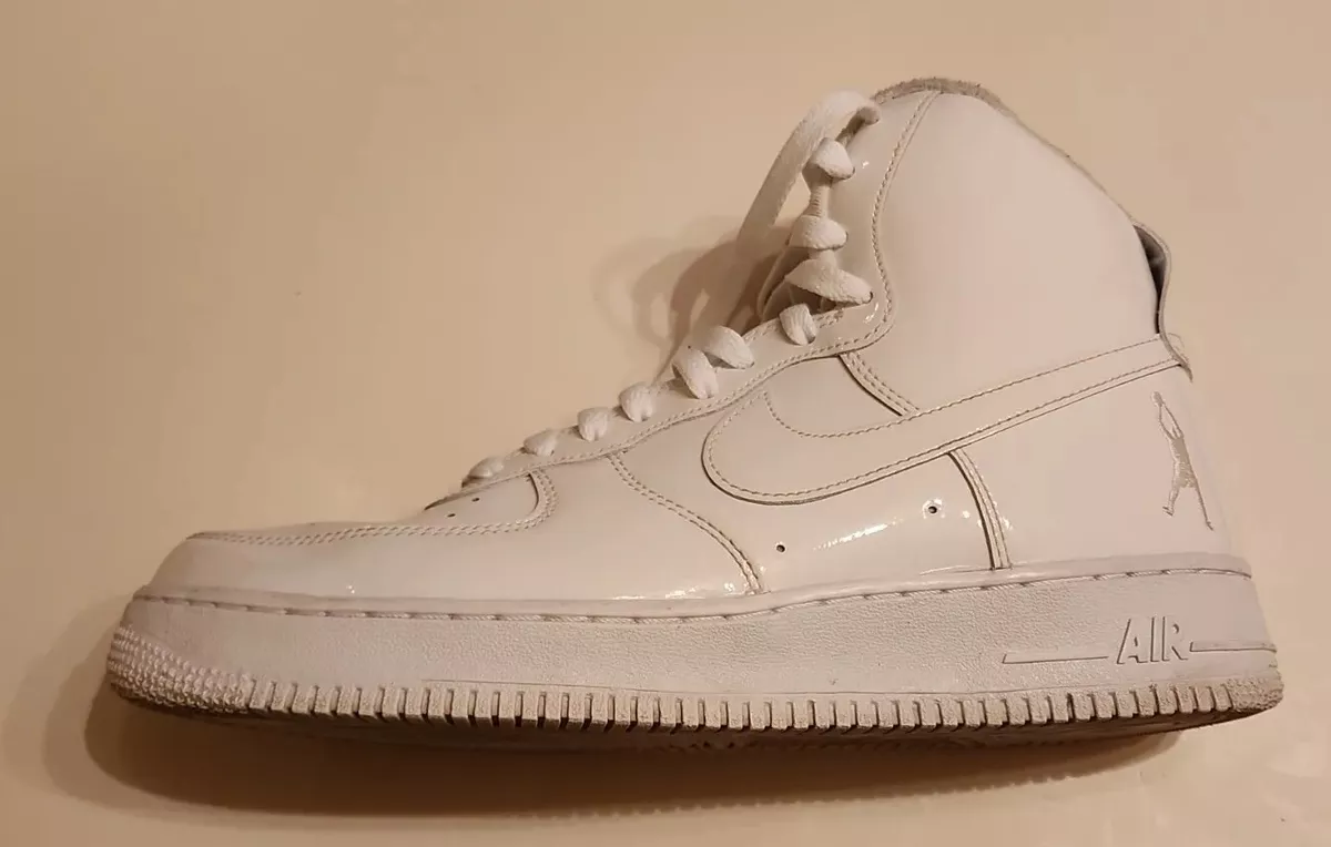 Nike air force deals 1 high triple white