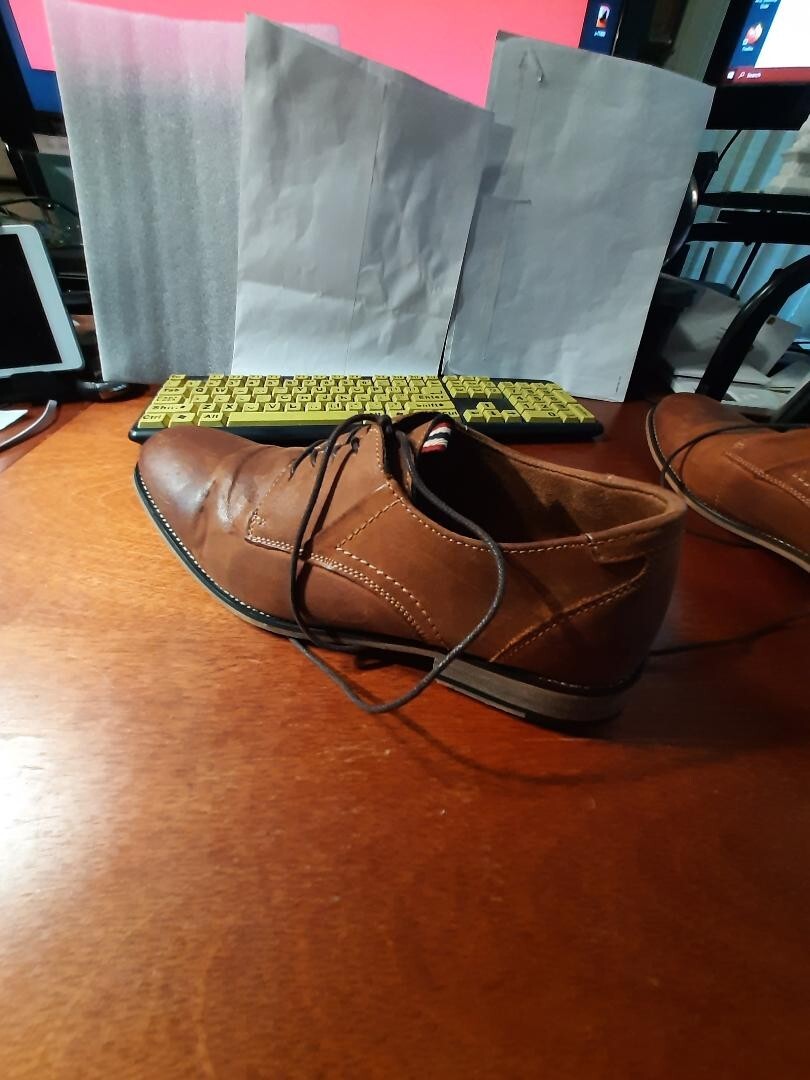 Jonsen Milan Mens Oxford Shoe Size 11 Brown Lace Up PreLoved  display picture 1