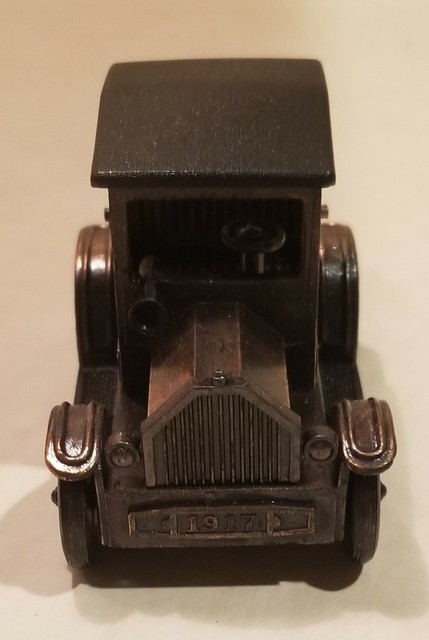 Vintage Antique Finished Die-Cast Miniature Car Pencil Sharpener No