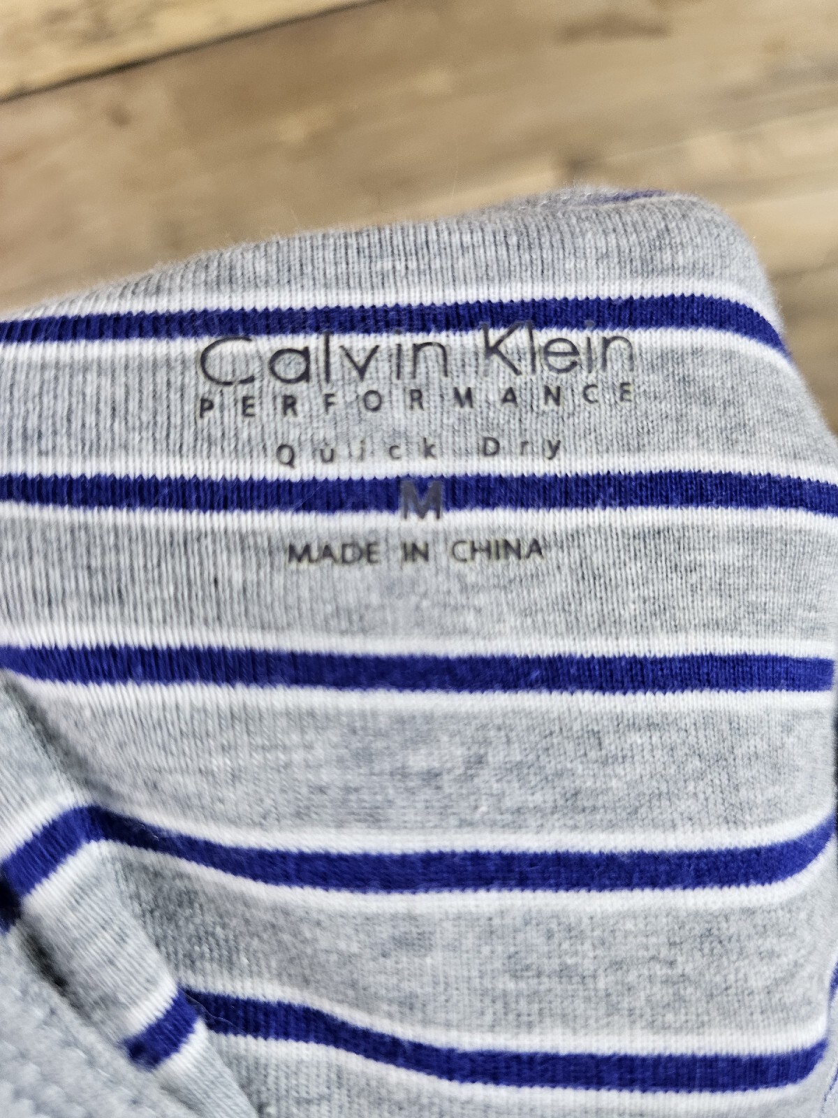 Calvin Klein Top Athletic Performance Medium Gray… - image 6