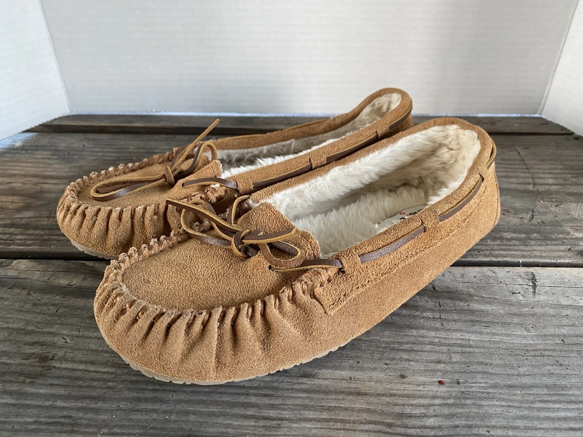 Minnetonka fur deals lined moccasins