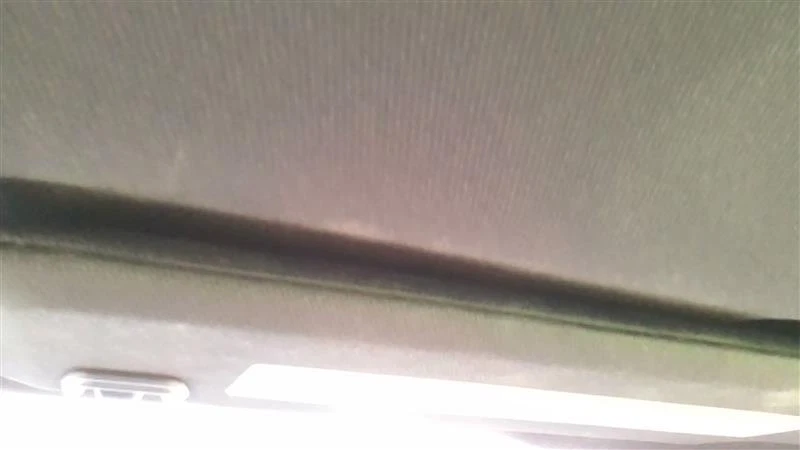 Used Right Sun Visor fits: 2017 Chevrolet Camaro Cpe w/o illumination Right Grad - Изображение 2 из 4