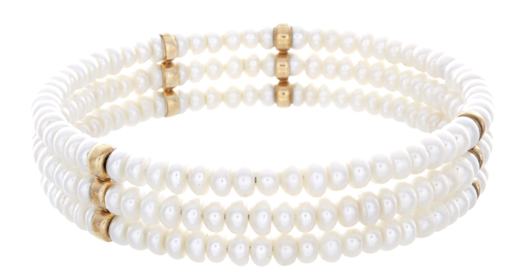 Женский браслет из жемчуга в 3 ряда 12290₽