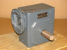 New Sterling Electric Worm Gear Speed Reducer 325BQ030562 - 30:1 ratio