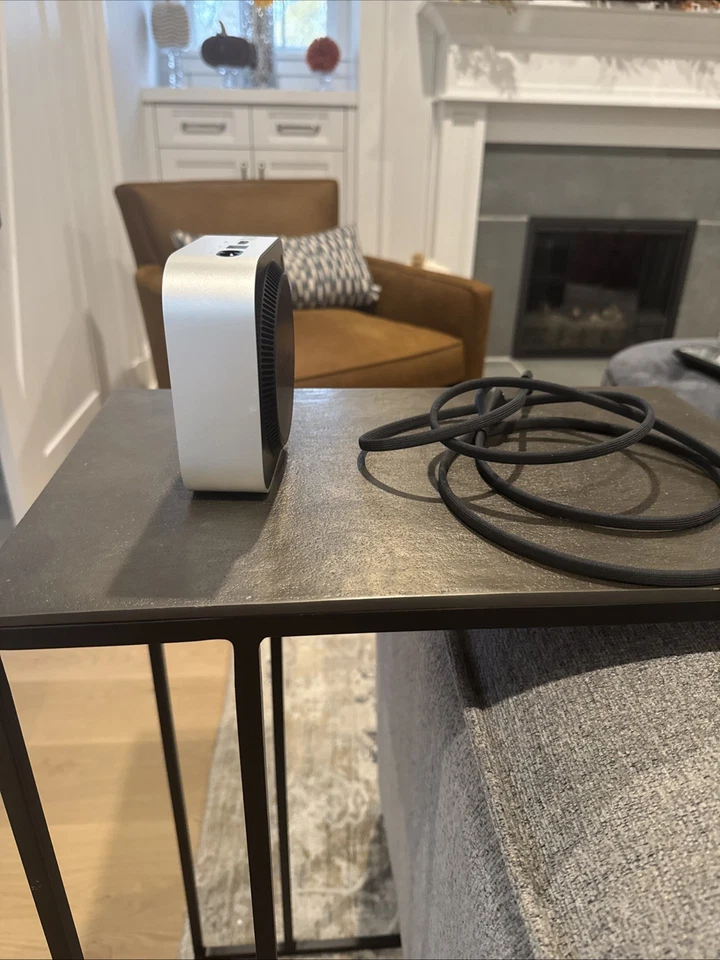 Apple Mac Mini Desktop M4 Chip, 16GB Memory, 256GB SSD, Silver Model A3238 - Image 3 of 3