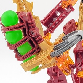 Lego Bionicle Toa Inika Jaller 8727 Complete Figure with 4 Zamor Spheres