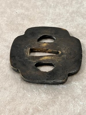 Tsuba Iron Ground Sword Guard with Kikko Mon Kirimon Chidori 6x7 cm
