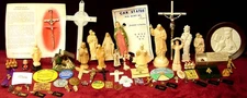 (61) DIFFERENT SMALL OLD CATHOLIC OR CHRISTIAN RELIGIOUS RELATED ITEMS