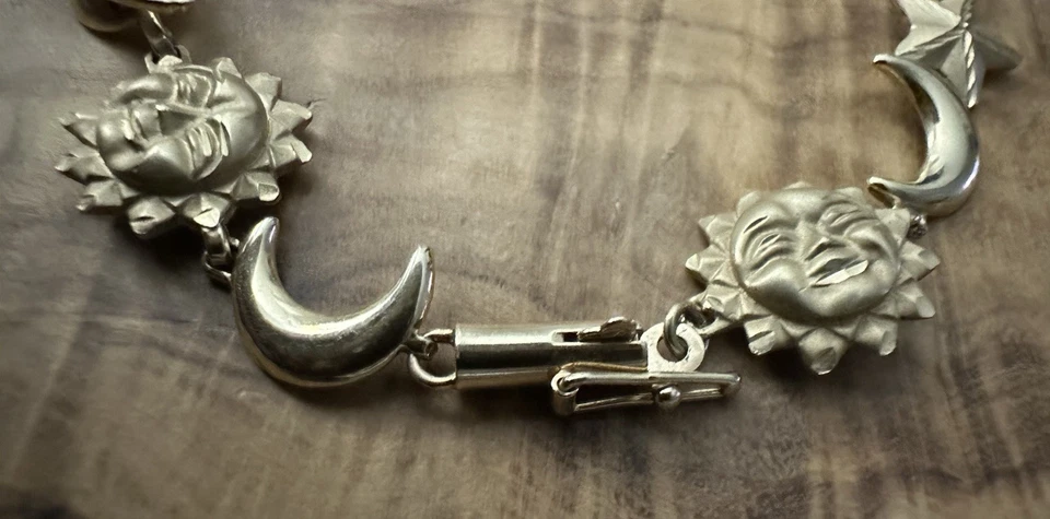 Brazalete Tenis Celestial Aurafin 1993 Oro Amarillo 14k Sol Luna Estrella Saturno Foto 4 de 4