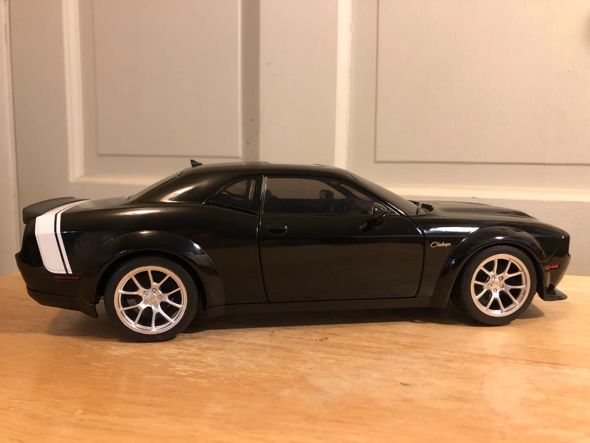 Dodge 1:18 Scale Diecast & Toy Vehicles for sale | eBay