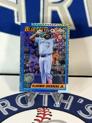 2025 Topps Series 1 - 1990 Topps Silver Pack #T90C-30 Vladimir Guerrero Jr.