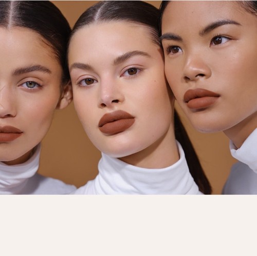 Lápiz labial Sunnies Face Fluffmatte moreno - Imagen 4 de 4