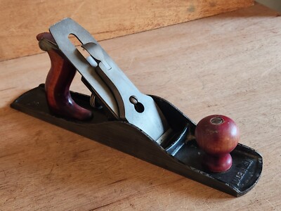 Defiance Woodworking Plane 2-3/8'' x 14'' Stanley USA Vintage Wood Handles Tool
