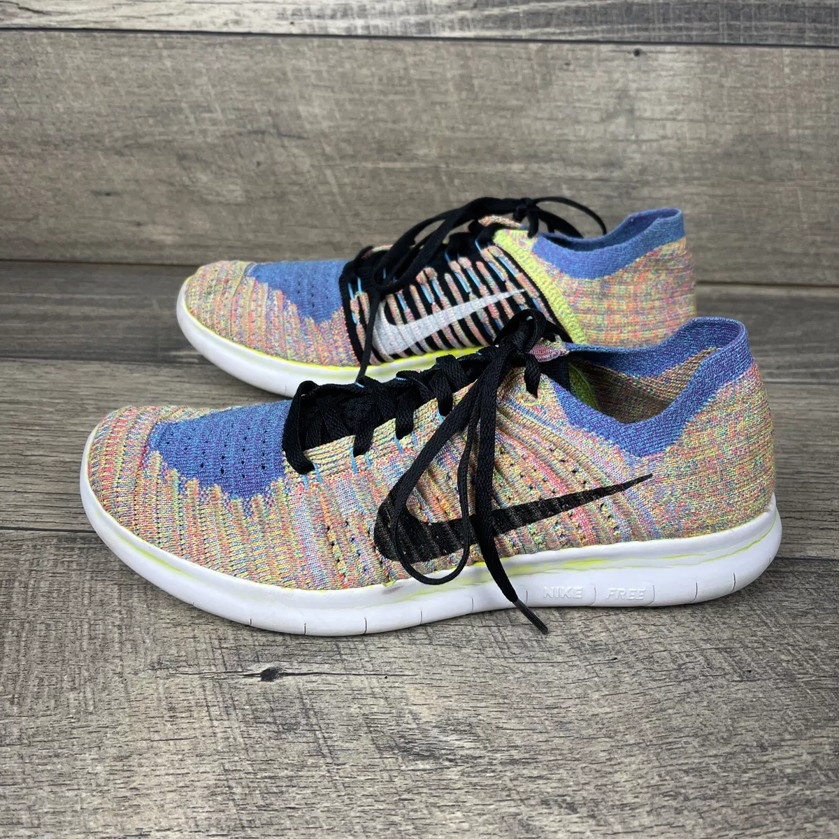 Nike free hotsell flyknit pink