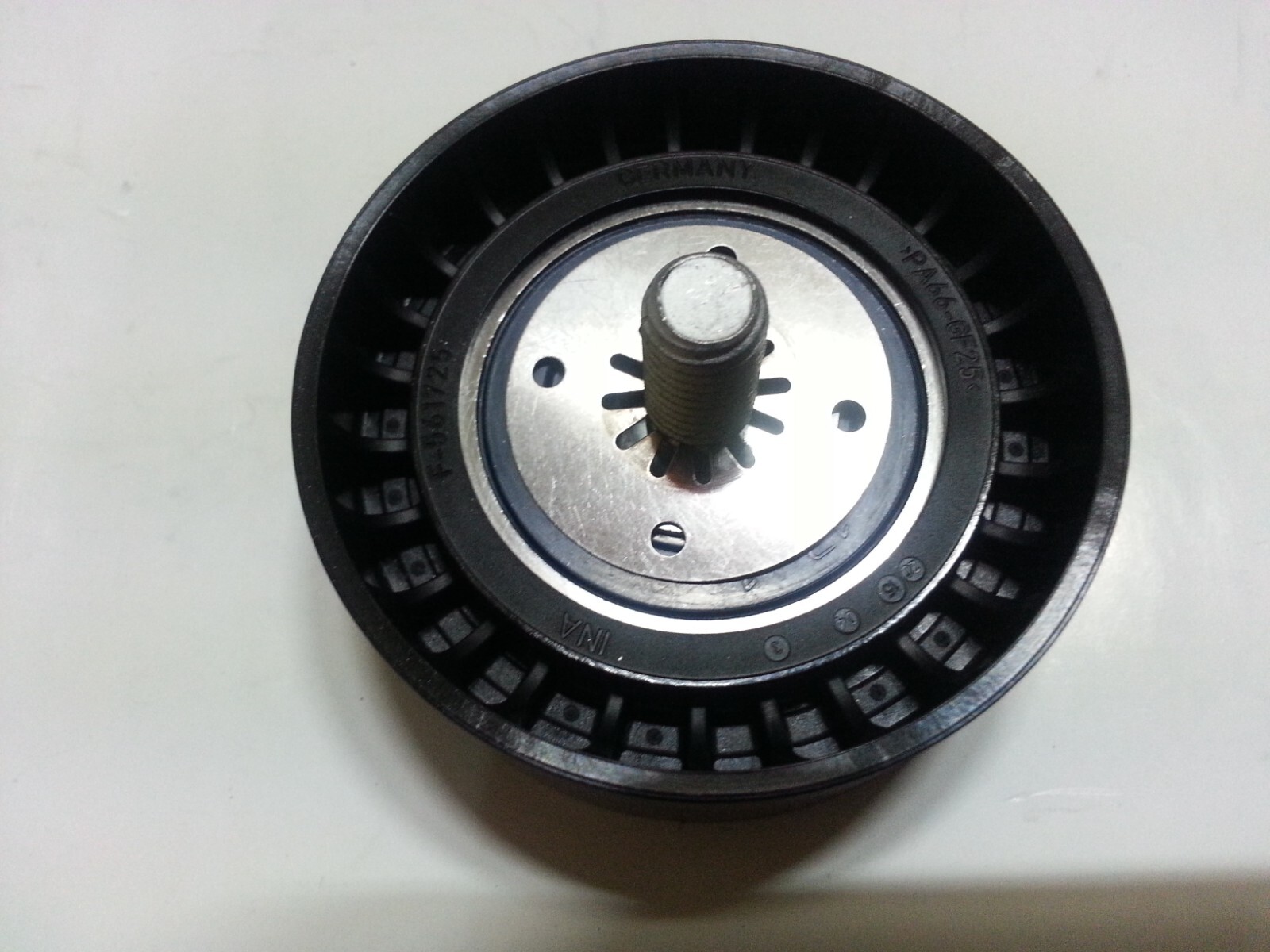 Genuine IDLER PULLEY Ssangyong REXTON W TURISMO KORANDO C SPORTS 