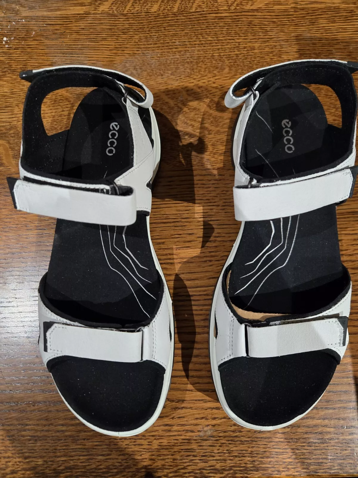 Sandales tout terrain neuves ECCO pour femme taille US 9 9,5 M EU 40 Yucatán 82215301007 WHT
