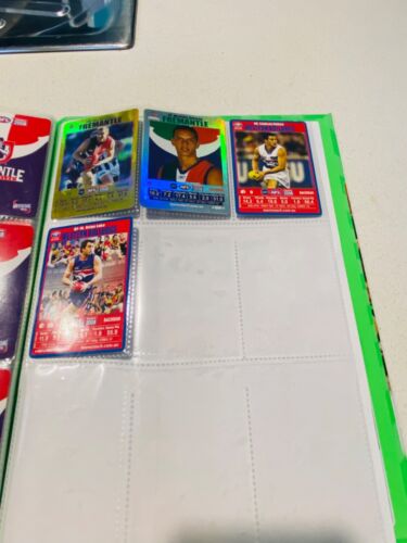 Mix 2008 AFL Teamcoach - Gold & Silver and regular cards with free Album - Picture 14 of 20