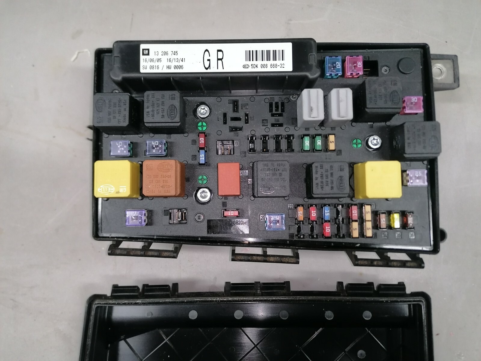 Wo Sitzt Das Steuergerät Beim Opel Astra H Opel Astra H Zafira B Sicherungskasten Steuergerät 13 206 745 GR | eBay