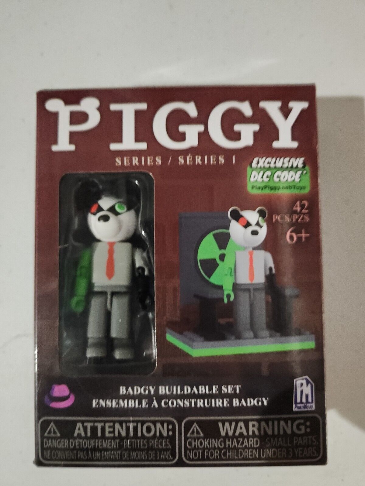 Roblox Piggy Mini Figure Series 1 Gold Piggy NEW