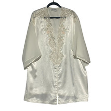 Val Mode Lingerie Satin Robe Medium White Lace Embroidered Accent 3/4 Sleeves
