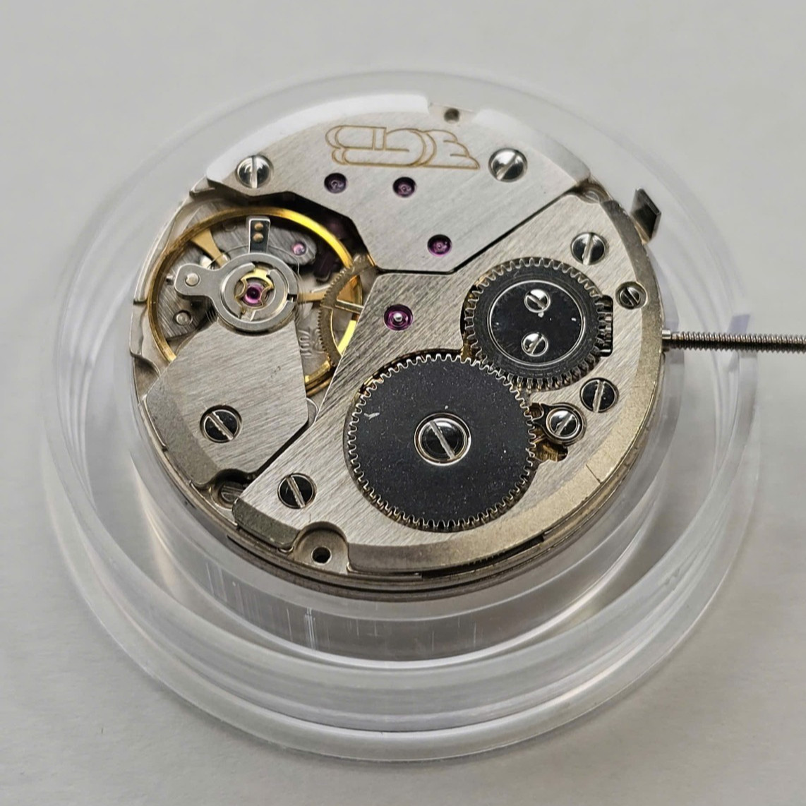 Rare ETA Peseux 7001 Movement - Pointer Date & Power Reserve - Swiss Hand Wound