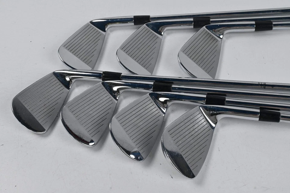 Mizuno MP-54 Irons / 4-PW / Stiff Flex Dynamic Gold S300 Shafts - Image 3 of 4