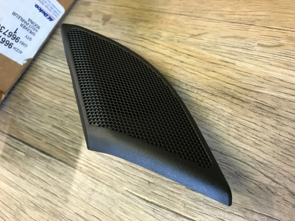 ALTAVOZ PUERTA DERECHA CHEVROLET CAPTIVA SPORT 2012-2015 NOS GM Delco 96673603 Foto 2 de 3