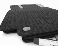 Rips FußMatten Mercedes CLA C117 X117 / GLA X156 AMG Original QualitäT 4-Teilig