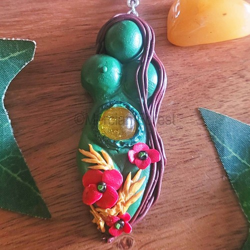Demeter Pendant, Goddess of the Harvest Necklace Lammas Lughnasadh Pagan Wiccan - Picture 2 of 6