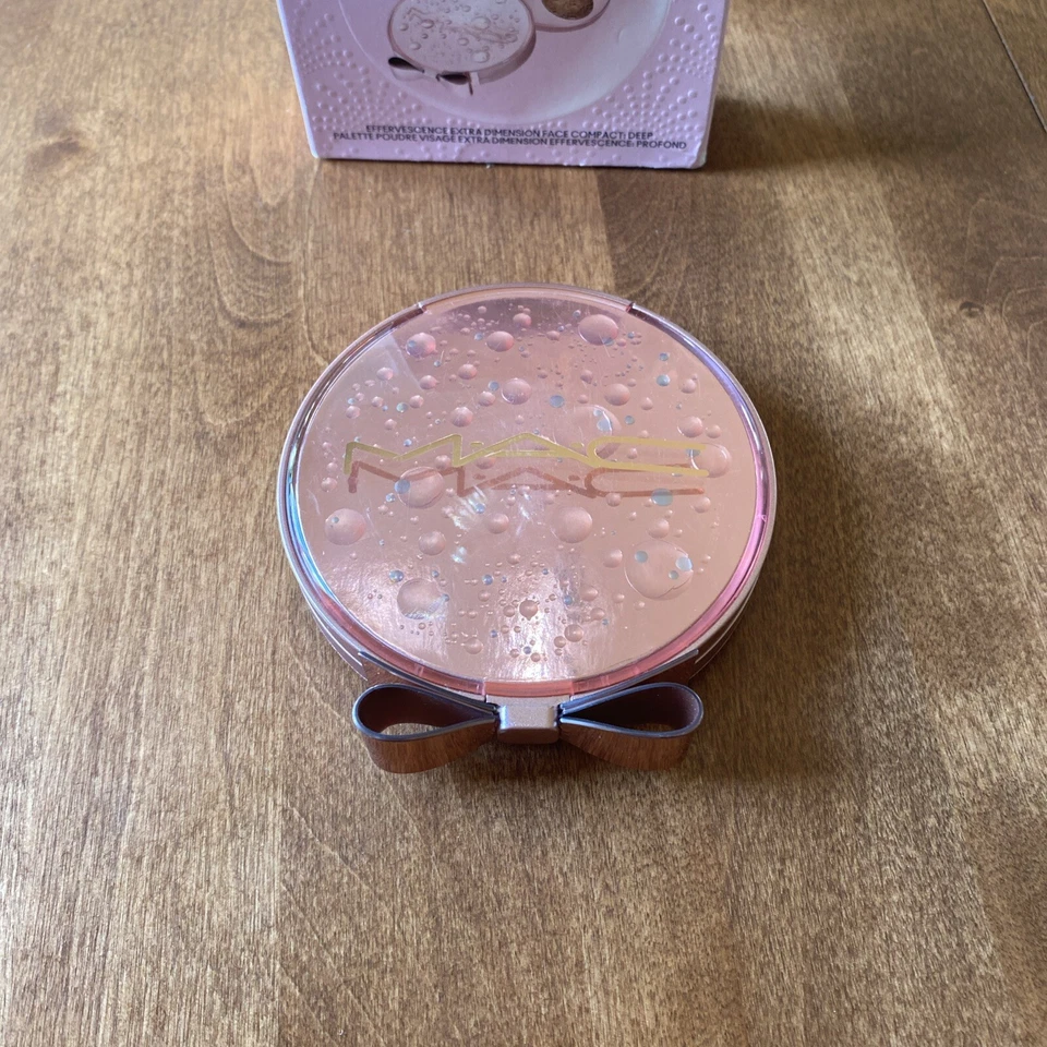 MAC EFFERVESCENCE Extra Dimension Face Compact MEDIUM 0.29 oz / 8.4 g NIB - Image 2 of 4
