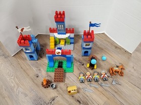 LEGO DUPLO Big Royal Castle 10577  Knight Horse Sword Cannon 99.9% Complete