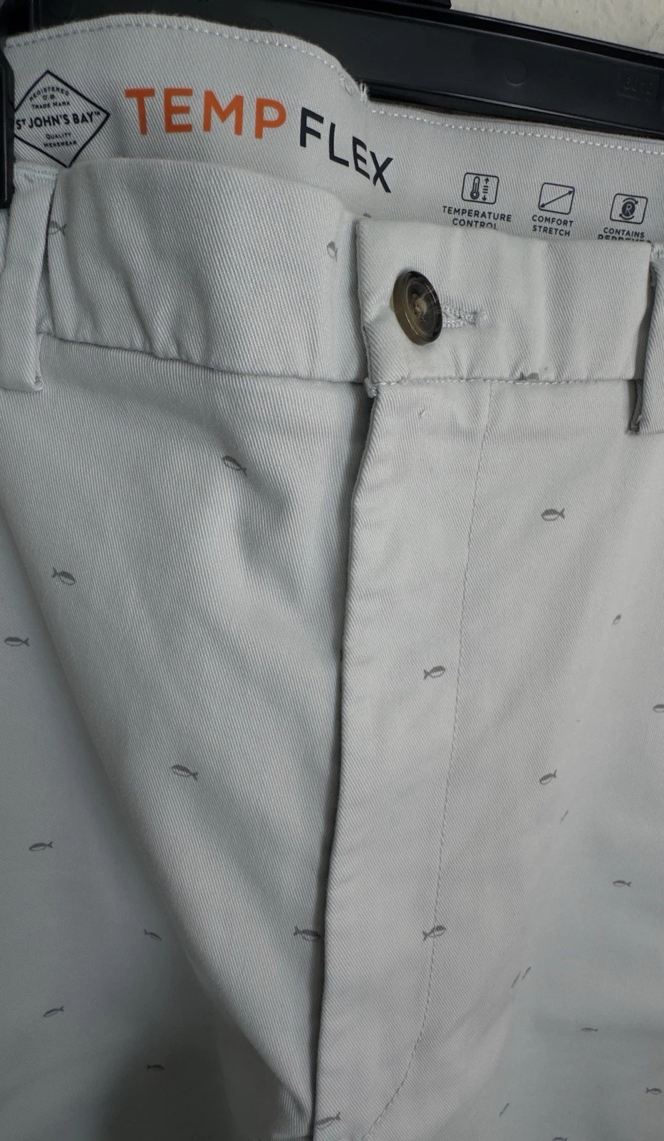 St Johns Bay Men Temp Flex Shorts Size 44 Classic Fit Flat Front 7” Fish Print