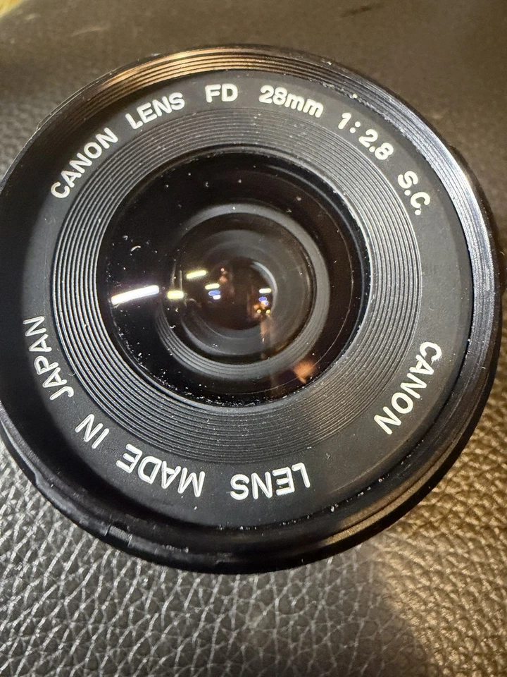Canon FD 28mm f/2.8 S.C. Wide Angle Lens – Clean – Japan w/ Case - Image 2 of 4