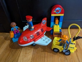 LEGO 10590 DUPLO Town Airport