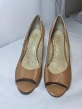 Nine West Heels 8M Caramel brown 2.5in