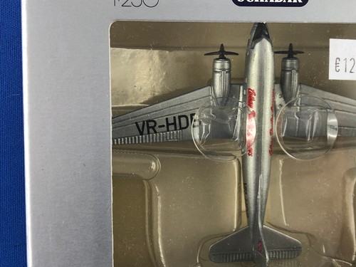 SCHABAK 1/250 - 1028/50 DOUGLAS DC-3 - Pacific Airways - Boxed - Picture 2 of 9