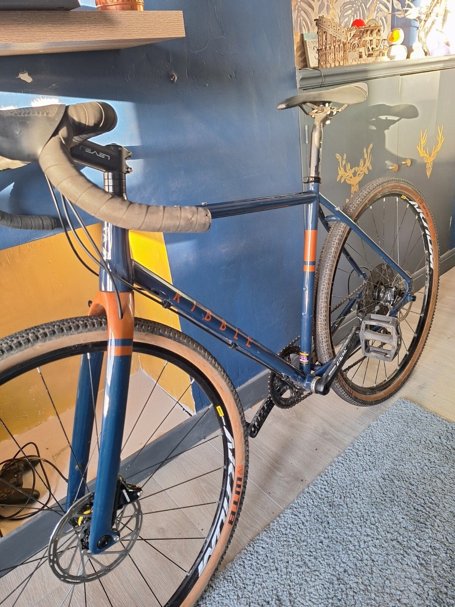 Ribble Gravel Bike CGR 725 UK