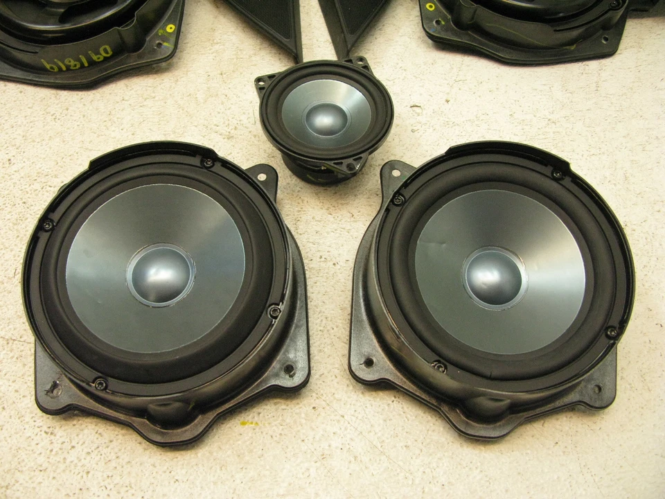 07-09 JUEGO ALTAVOCES PUERTA MERCEDES W221 S550 LOGIC 7 OEM 091819 Foto 2 de 4