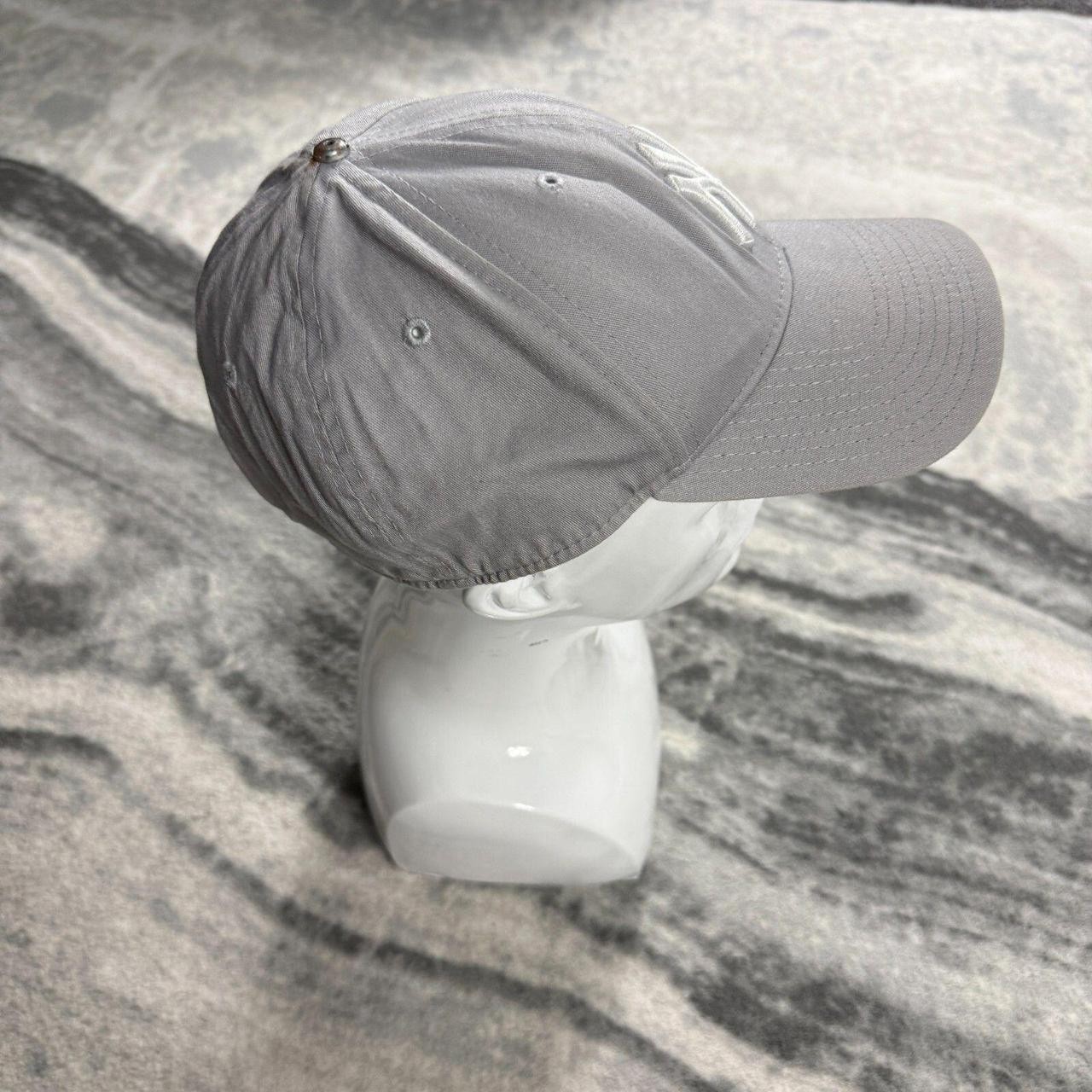 Vintage MLB New Era New York Yankees 2000s Y2K Grey Sz S / M Sports Baseball Cap image 4
