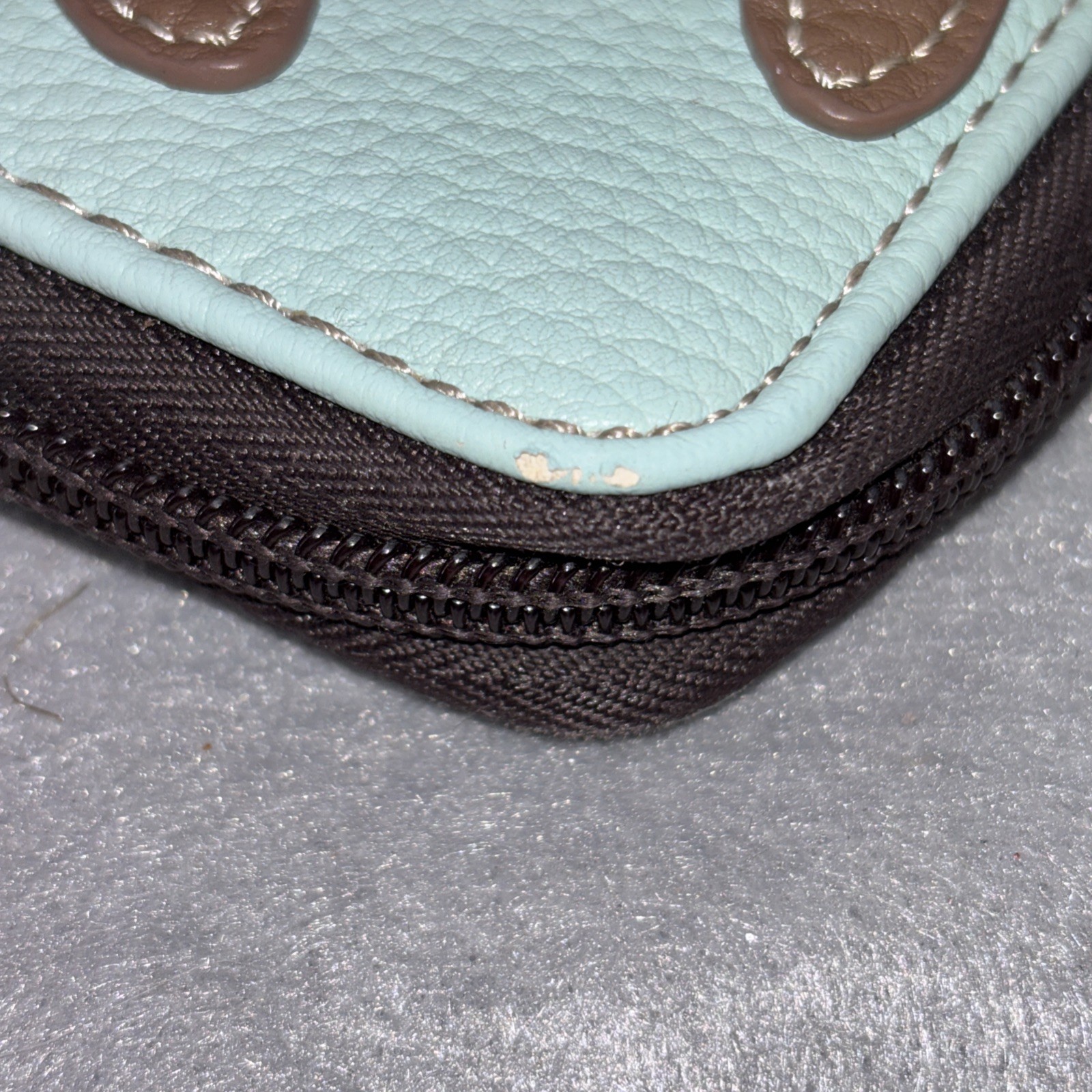 Chala Sea Turtle Zip Around MultiPocket Wristlet … - image 24