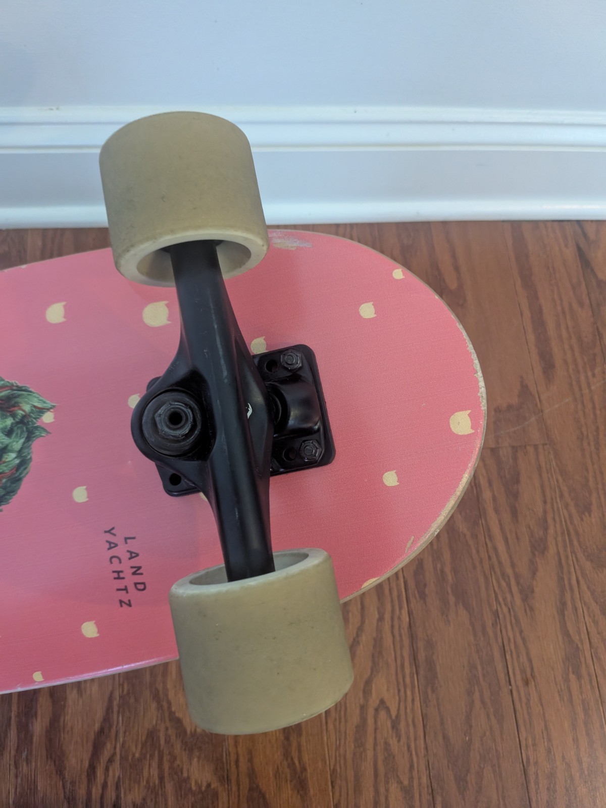 Landyachtz Dinghy Blunt, Meowijuana Graphic, Used, Great Shape, Full Stock Setup