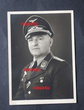 Original Foto Portrait Luftwaffe Offizier mit Schirmmütze, Orden Kiel Foto MUMM