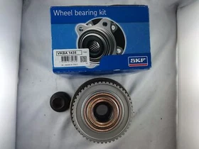 SKF Radlager vorne / rechts oder links / für Volvo 740 760 780 940 940 II 960